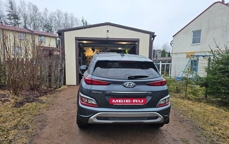 Hyundai Kona I, 2021 год, 2 600 000 рублей, 3 фотография