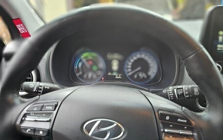 Hyundai Kona I, 2021 год, 2 600 000 рублей, 11 фотография