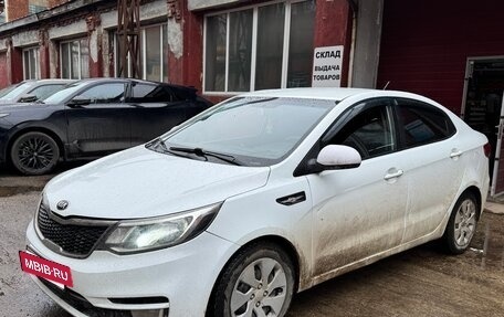 KIA Rio III рестайлинг, 2015 год, 490 000 рублей, 2 фотография