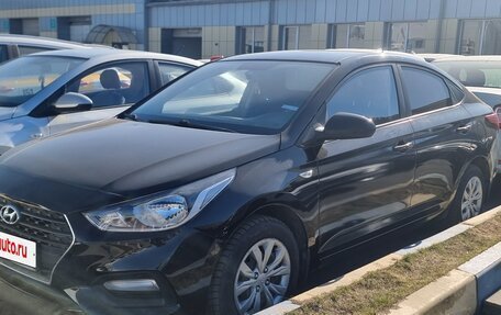 Hyundai Solaris II рестайлинг, 2017 год, 650 000 рублей, 12 фотография