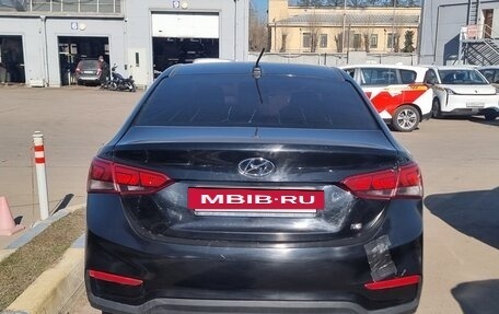 Hyundai Solaris II рестайлинг, 2017 год, 650 000 рублей, 4 фотография