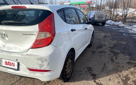 Hyundai Solaris II рестайлинг, 2015 год, 700 000 рублей, 4 фотография