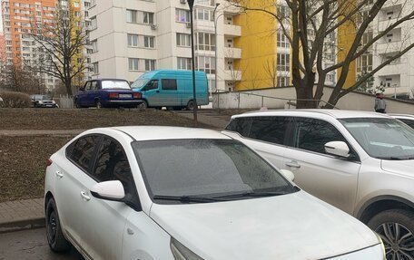 Hyundai Solaris II рестайлинг, 2018 год, 700 000 рублей, 7 фотография