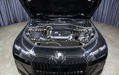 BMW 7 серия, 2024 год, 15 998 000 рублей, 9 фотография