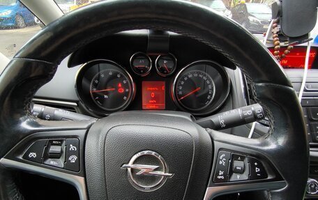 Opel Zafira C рестайлинг, 2013 год, 900 000 рублей, 8 фотография