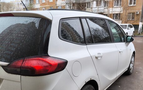 Opel Zafira C рестайлинг, 2013 год, 900 000 рублей, 5 фотография