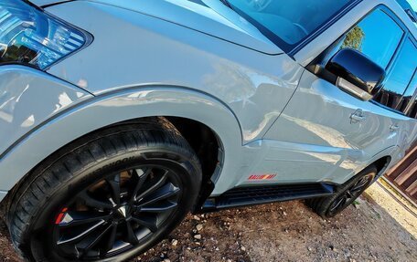 Mitsubishi Pajero IV, 2011 год, 2 300 000 рублей, 24 фотография