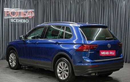 Volkswagen Tiguan II, 2019 год, 2 298 000 рублей, 7 фотография