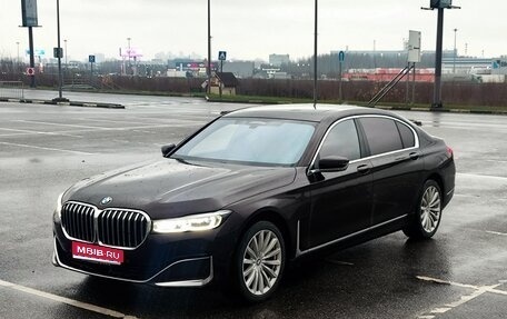 BMW 7 серия, 2019 год, 5 000 000 рублей, 1 фотография