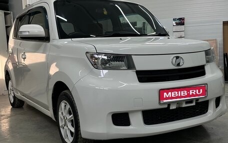 Toyota bB II рестайлинг, 2010 год, 650 000 рублей, 1 фотография