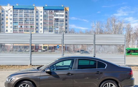 Volkswagen Passat B8 рестайлинг, 2017 год, 1 910 000 рублей, 3 фотография