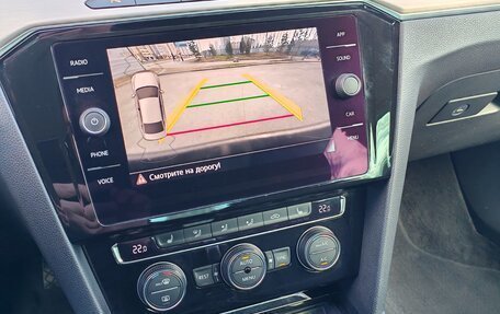 Volkswagen Passat B8 рестайлинг, 2017 год, 1 910 000 рублей, 15 фотография