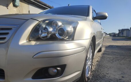 Toyota Avensis III рестайлинг, 2006 год, 850 000 рублей, 5 фотография