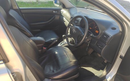 Toyota Avensis III рестайлинг, 2006 год, 850 000 рублей, 15 фотография