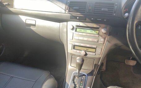 Toyota Avensis III рестайлинг, 2006 год, 850 000 рублей, 17 фотография
