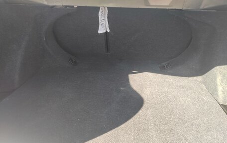 Toyota Avensis III рестайлинг, 2006 год, 850 000 рублей, 26 фотография