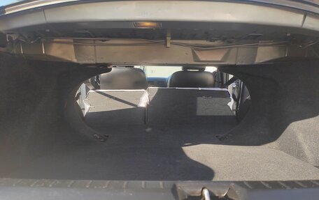 Toyota Avensis III рестайлинг, 2006 год, 850 000 рублей, 27 фотография