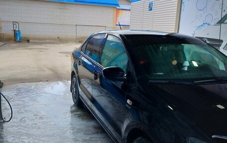 Volkswagen Polo VI (EU Market), 2013 год, 800 000 рублей, 3 фотография