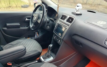 Volkswagen Polo VI (EU Market), 2013 год, 800 000 рублей, 9 фотография