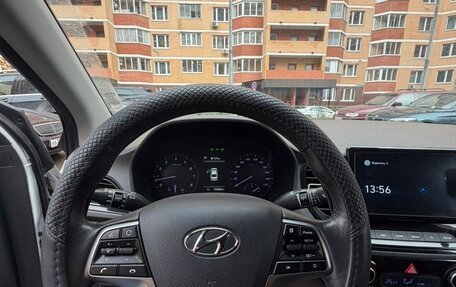 Hyundai Solaris II рестайлинг, 2021 год, 1 595 000 рублей, 3 фотография