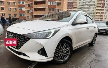 Hyundai Solaris II рестайлинг, 2021 год, 1 595 000 рублей, 9 фотография