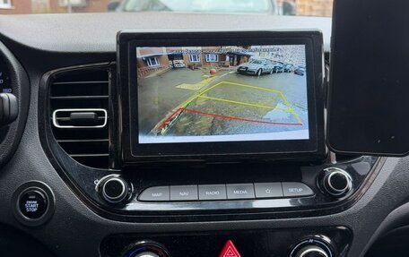 Hyundai Solaris II рестайлинг, 2021 год, 1 595 000 рублей, 13 фотография