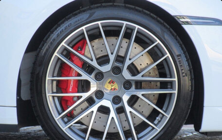 Porsche 911, 2023 год, 22 300 000 рублей, 14 фотография