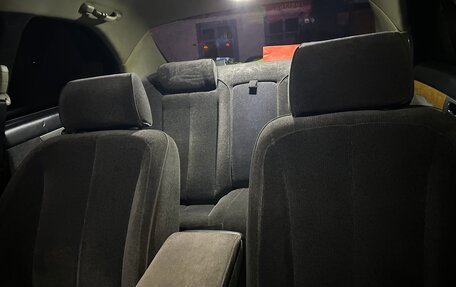 Nissan Gloria XI, 2003 год, 350 000 рублей, 7 фотография