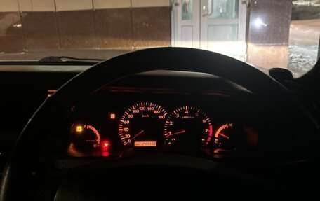 Nissan Gloria XI, 2003 год, 350 000 рублей, 10 фотография