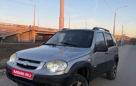 Chevrolet Niva I рестайлинг, 2014 год, 375 000 рублей, 2 фотография
