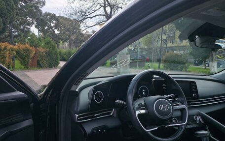 Hyundai Elantra, 2021 год, 1 800 000 рублей, 9 фотография