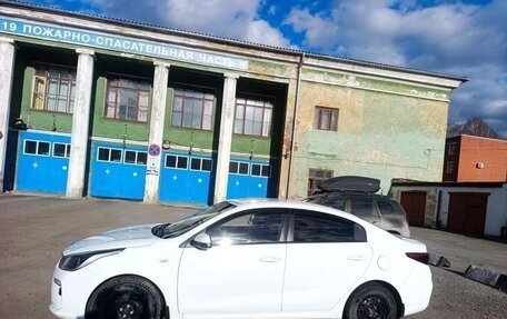 KIA Rio IV, 2018 год, 1 250 000 рублей, 4 фотография