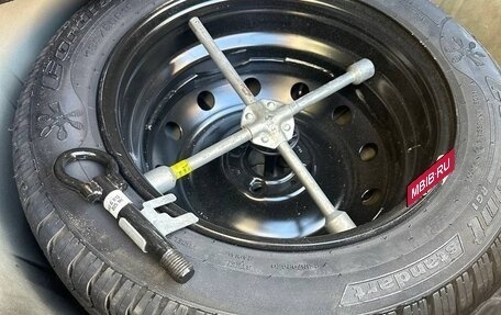 Renault Logan I, 2011 год, 680 000 рублей, 8 фотография