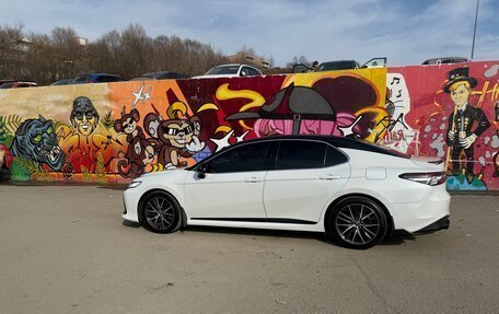 Toyota Camry, 2021 год, 3 150 000 рублей, 7 фотография