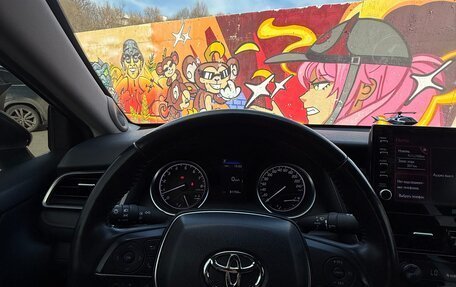 Toyota Camry, 2021 год, 3 150 000 рублей, 19 фотография