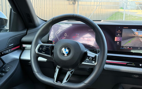 BMW 5 серия, 2024 год, 6 800 000 рублей, 10 фотография