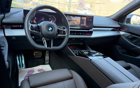 BMW 5 серия, 2024 год, 6 800 000 рублей, 7 фотография