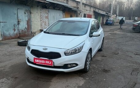 KIA cee'd III, 2015 год, 790 000 рублей, 2 фотография