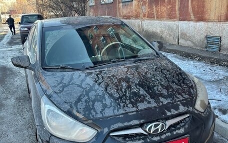 Hyundai Solaris II рестайлинг, 2014 год, 950 000 рублей, 1 фотография