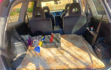 Honda Stream I рестайлинг, 2004 год, 460 000 рублей, 8 фотография