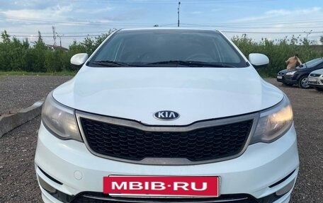 KIA Rio III рестайлинг, 2016 год, 650 000 рублей, 2 фотография