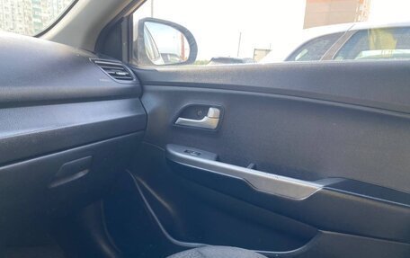 KIA Rio III рестайлинг, 2016 год, 650 000 рублей, 9 фотография