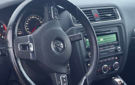 Volkswagen Jetta VI, 2012 год, 895 000 рублей, 6 фотография