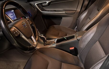 Volvo XC60 II, 2017 год, 2 400 000 рублей, 16 фотография
