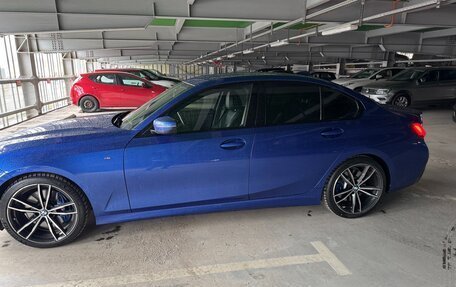 BMW 3 серия, 2019 год, 3 700 000 рублей, 3 фотография