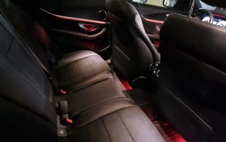 Mercedes-Benz E-Класс, 2019 год, 3 700 000 рублей, 8 фотография