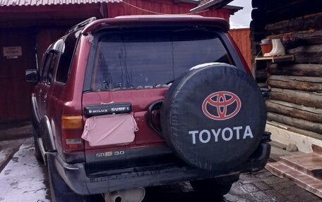 Toyota Hilux Surf III рестайлинг, 1990 год, 730 000 рублей, 3 фотография