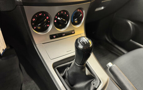 Mazda 3, 2011 год, 899 000 рублей, 18 фотография