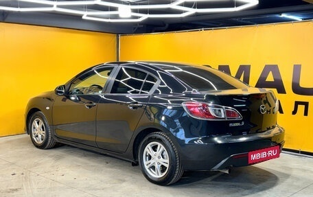 Mazda 3, 2011 год, 899 000 рублей, 10 фотография