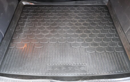 Renault Kaptur I рестайлинг, 2017 год, 1 689 000 рублей, 22 фотография